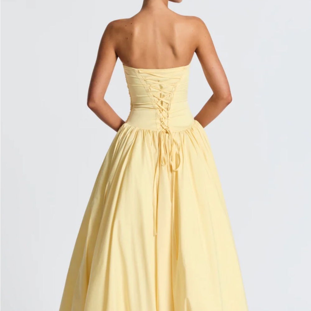 Chic Strapless Yellow Maxi Dress